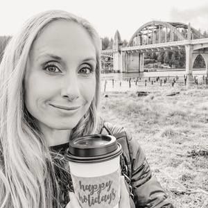 Meet your Posher, Rebecca